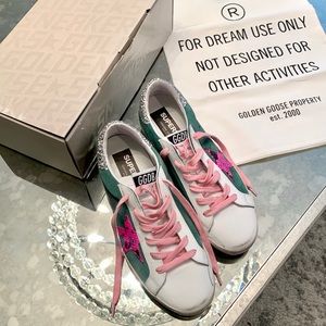 Golden goose superstars size 39